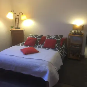 jolie-chambre-au-calme.hotels-rhonealpes.com/